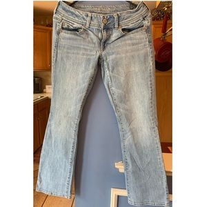 Size 6 American Eagle Jeans